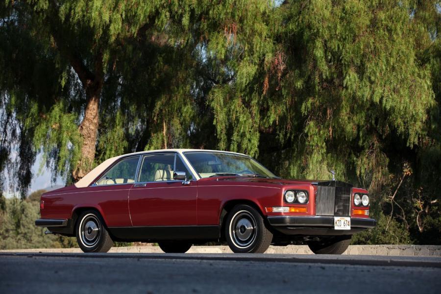  Rolls-Royce Camargue 1984 года  (фото 1 из 3)